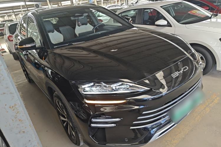 Used BYD Song PLUS New Energy 2024 HONOR Edition DM-i 110km Flagship PLUS Front Right 45 Deg