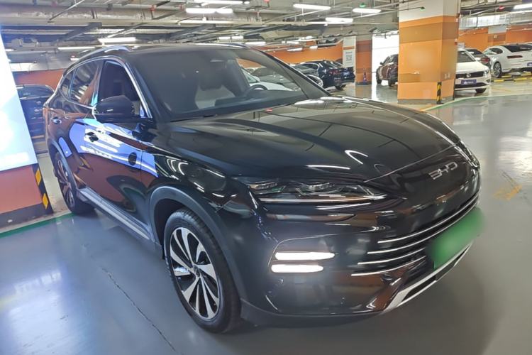 Used BYD Song PLUS New Energy 2024 HONOR Edition DM-i 110km Flagship PLUS Front Right 45 Deg