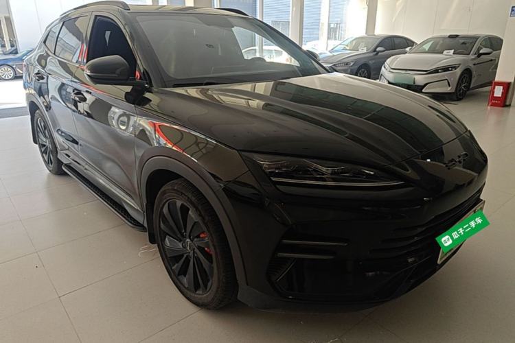 Used BYD Song PLUS New Energy 2024 HONOR Edition DM-i 110km Flagship Model Front Right 45 Deg