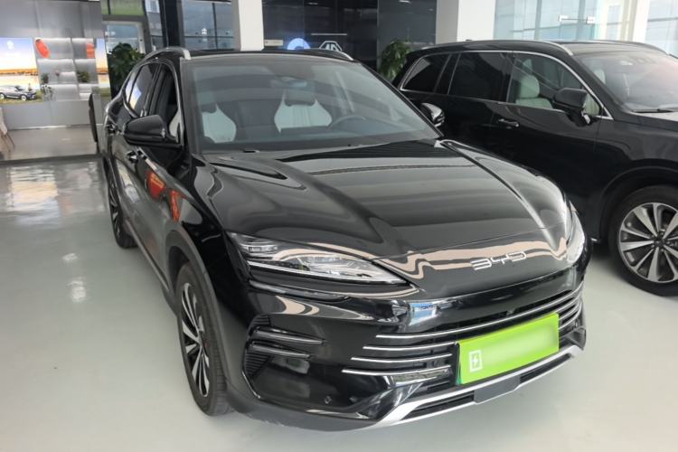 Used BYD Song PLUS New Energy 2024 HONOR Edition DM-i 110km Flagship Model Front Right 45 Deg