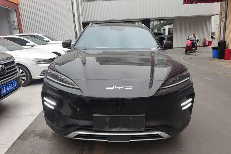 Used BYD Song PLUS New Energy 2024 Honor Edition EV 520km Premium Model Front