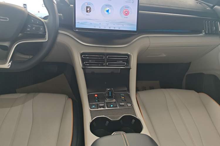Used BYD Song PLUS New Energy 2024 HONOR Edition DM-i 110km Flagship PLUS Gear Lever