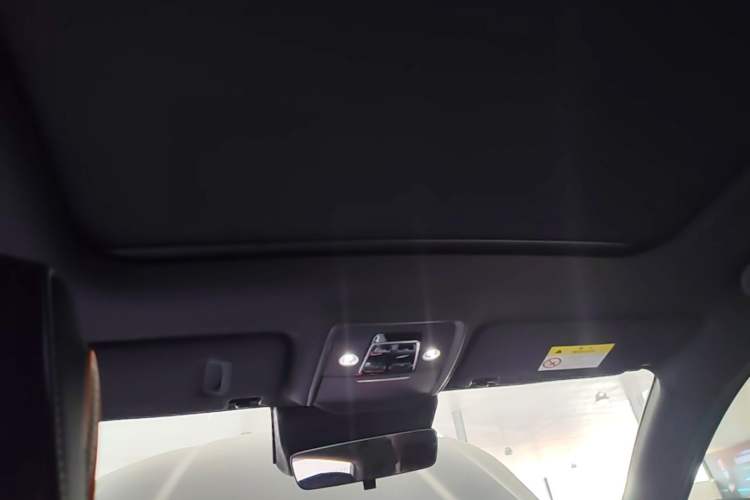 Used BYD Song PLUS New Energy 2024 HONOR Edition DM-i 110km Flagship PLUS Headliner