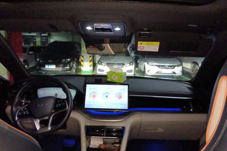 Used BYD Song PLUS New Energy 2024 HONOR Edition DM-i 110km Flagship PLUS Headliner