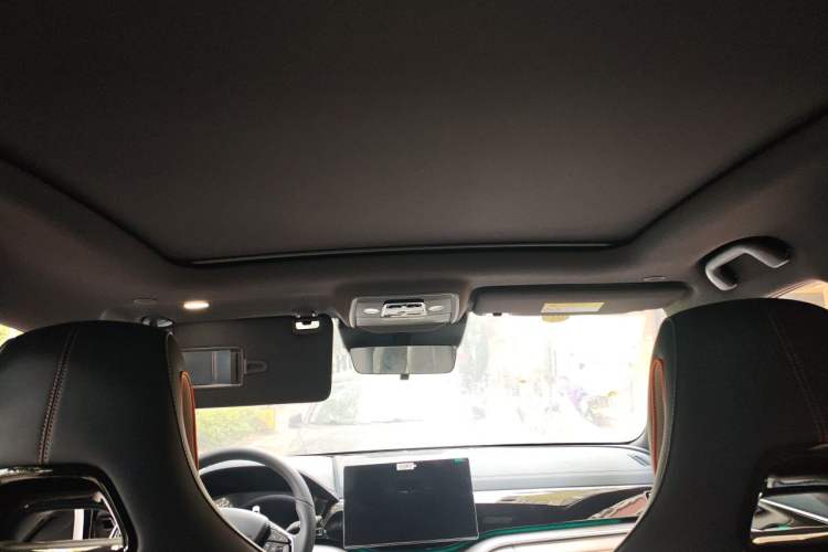 Used BYD Song PLUS New Energy 2024 HONOR Edition DM-i 110km Flagship PLUS Headliner
