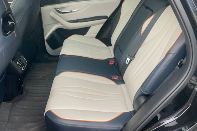 Used BYD Song PLUS New Energy 2024 HONOR Edition DM-i 110km Flagship Model Interior 5
