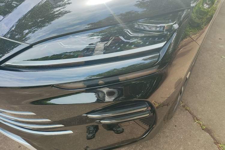 Used BYD Song PLUS New Energy 2024 HONOR Edition DM-i 110km Flagship Model Left Front Headlight