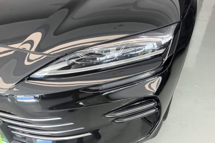 Used BYD Song PLUS New Energy 2024 HONOR Edition DM-i 110km Flagship Model Left Front Headlight