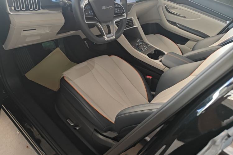 Used BYD Song PLUS New Energy 2024 HONOR Edition DM-i 110km Flagship PLUS Left Front Seat