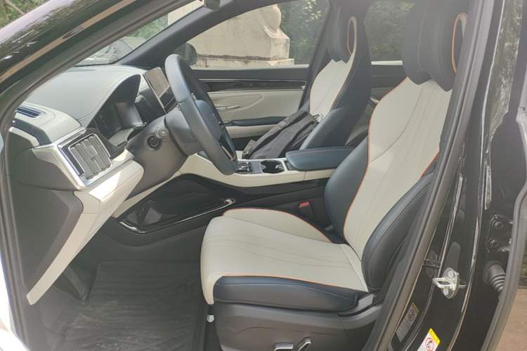 Used BYD Song PLUS New Energy 2024 HONOR Edition DM-i 110km Flagship Model Left Front Seat