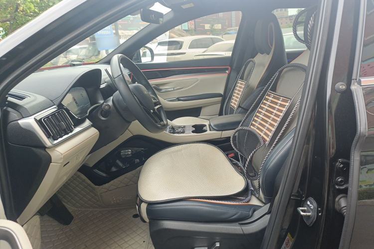 Used BYD Song PLUS New Energy 2024 HONOR Edition DM-i 110km Flagship Model Left Front Seat