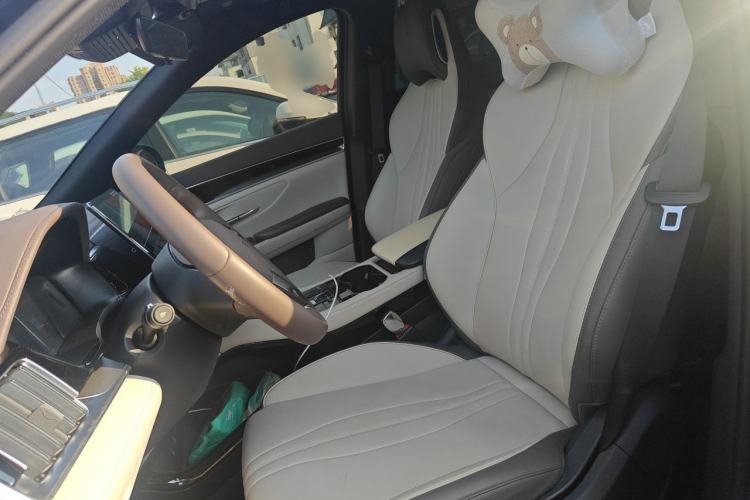 Used BYD Song PLUS New Energy 2024 HONOR Edition DM-i 110km Flagship Model Left Front Seat