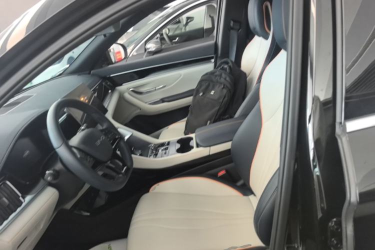 Used BYD Song PLUS New Energy 2024 HONOR Edition DM-i 110km Flagship Model Left Front Seat