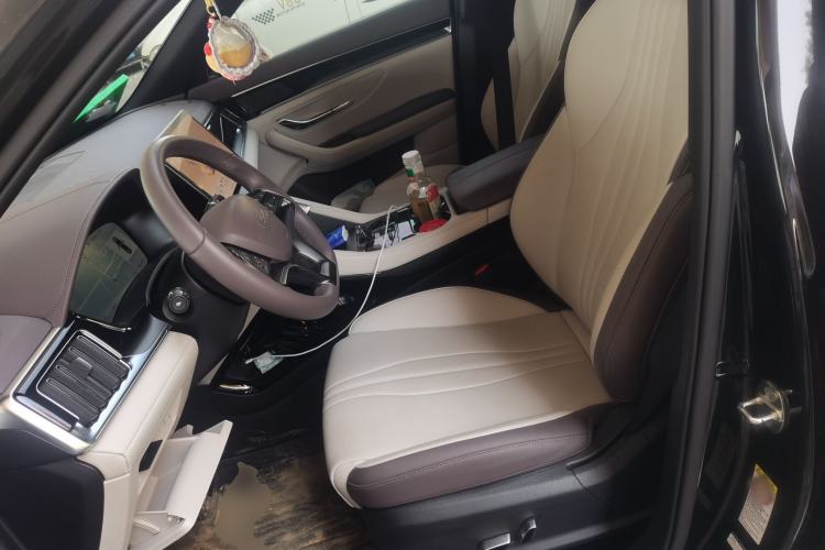 Used BYD Song PLUS New Energy 2024 Honor Edition EV 520km Luxury Model Left Front Seat