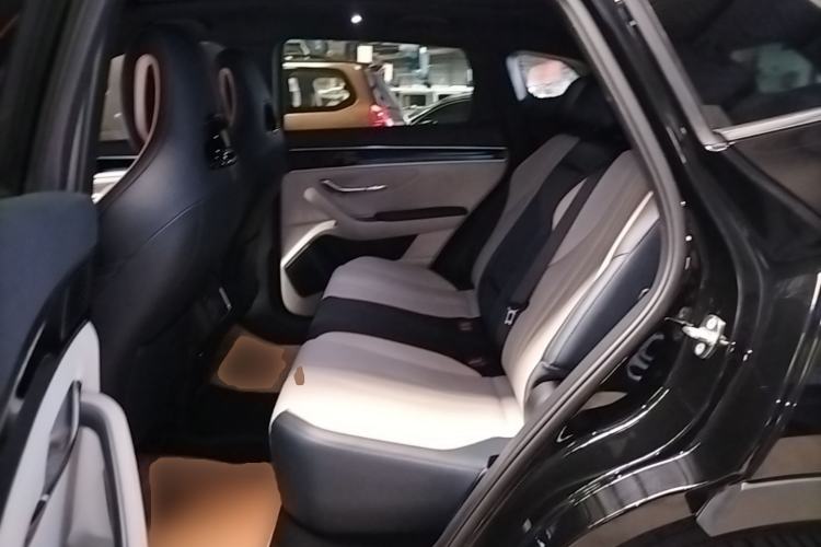 Used BYD Song PLUS New Energy 2024 HONOR Edition DM-i 110km Flagship PLUS Left Rear Seat