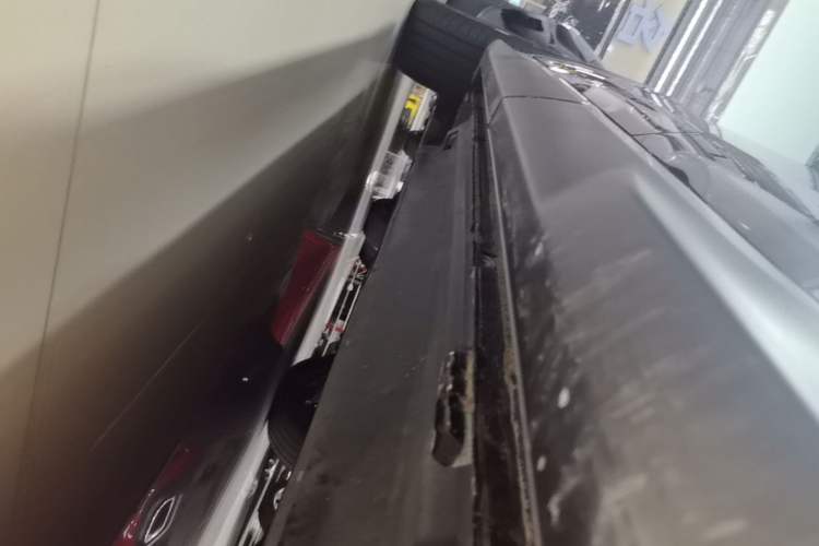 Used BYD Song PLUS New Energy 2024 Honor Edition EV 520km Luxury Model Left Side Sill