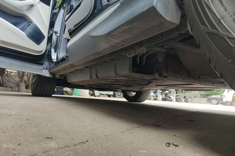 Used BYD Song PLUS New Energy 2024 HONOR Edition DM-i 110km Flagship Model Left Side Sill