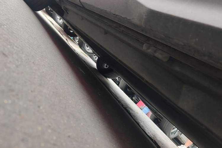 Used BYD Song PLUS New Energy 2024 Honor Edition EV 520km Premium Model Left Side Sill