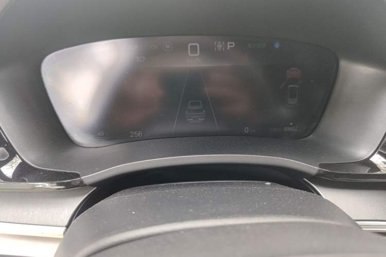 Used BYD Song PLUS New Energy 2024 Honor Edition EV 520km Premium Model Odometer Close Up