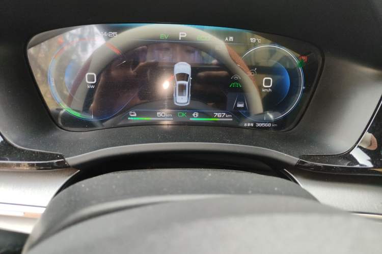 Used BYD Song PLUS New Energy 2024 HONOR Edition DM-i 110km Flagship PLUS Odometer Close Up