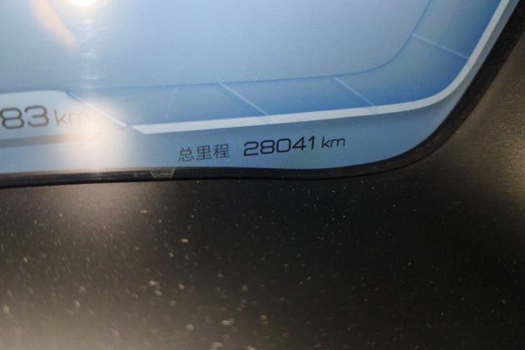 Used BYD Song PLUS New Energy 2024 HONOR Edition DM-i 110km Flagship Model Odometer Close Up