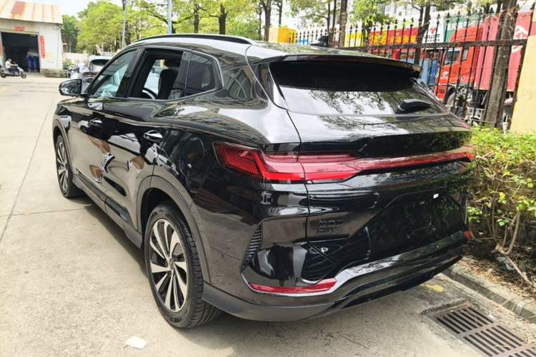 Used BYD Song PLUS New Energy 2024 HONOR Edition DM-i 71km Luxury Model Rear Left 45 Deg