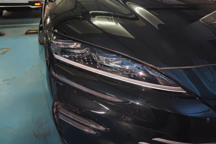 Used BYD Song PLUS New Energy 2024 HONOR Edition DM-i 110km Flagship Model Right Front Headlight