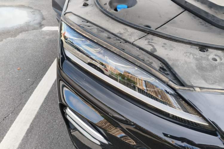 Used BYD Song PLUS New Energy 2024 Honor Edition EV 520km Premium Model Right Front Headlight