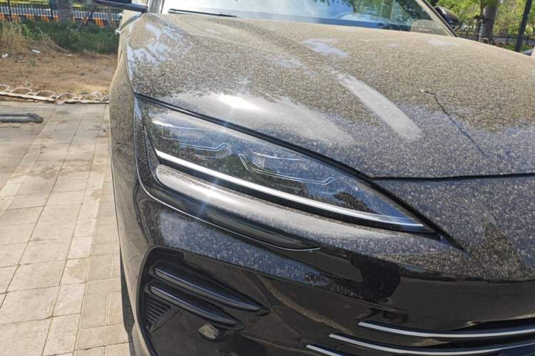 Used BYD Song PLUS New Energy 2024 HONOR Edition DM-i 110km Flagship Model Right Front Headlight