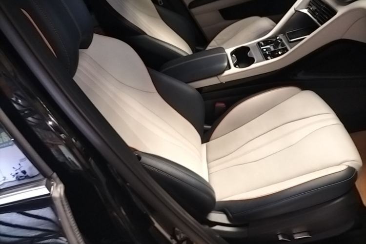 Used BYD Song PLUS New Energy 2024 HONOR Edition DM-i 110km Flagship PLUS Right Front Seat