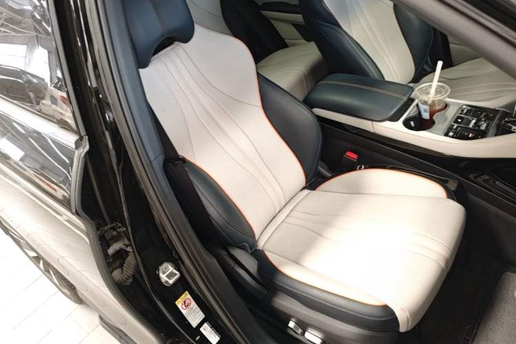 Used BYD Song PLUS New Energy 2024 HONOR Edition DM-i 150km Flagship PLUS Right Front Seat
