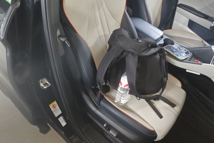 Used BYD Song PLUS New Energy 2024 Honor Edition EV 605km Flagship PLUS Right Front Seat