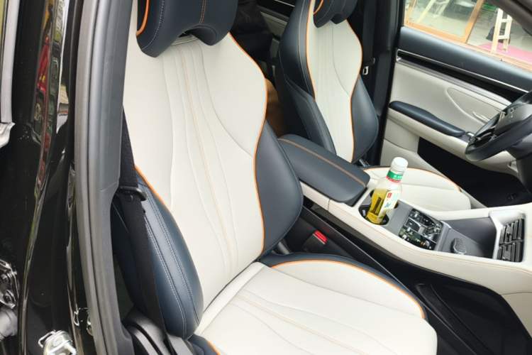 Used BYD Song PLUS New Energy 2024 HONOR Edition DM-i 71km Luxury Model Right Front Seat