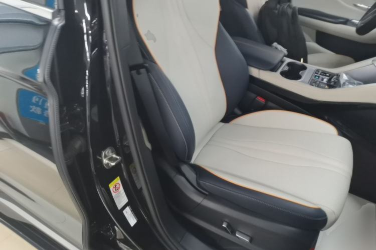 Used BYD Song PLUS New Energy 2024 HONOR Edition DM-i 150km Flagship PLUS Right Front Seat