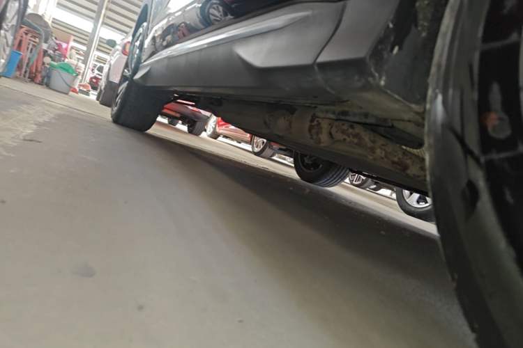 Used BYD Song PLUS New Energy 2024 HONOR Edition DM-i 110km Flagship PLUS Right Side Sill