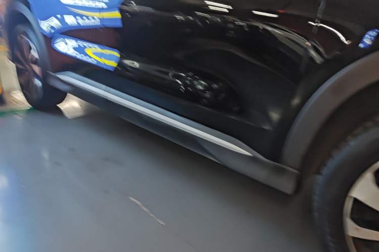 Used BYD Song PLUS New Energy 2024 HONOR Edition DM-i 110km Flagship PLUS Right Side Sill