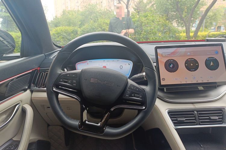 Used BYD Song PLUS New Energy 2024 HONOR Edition DM-i 110km Flagship Model Steering Wheel