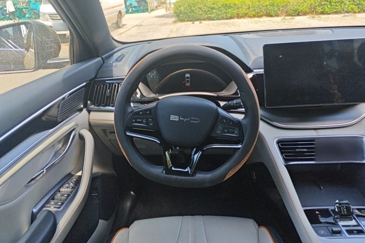 Used BYD Song PLUS New Energy 2024 HONOR Edition DM-i 110km Flagship Model Steering Wheel