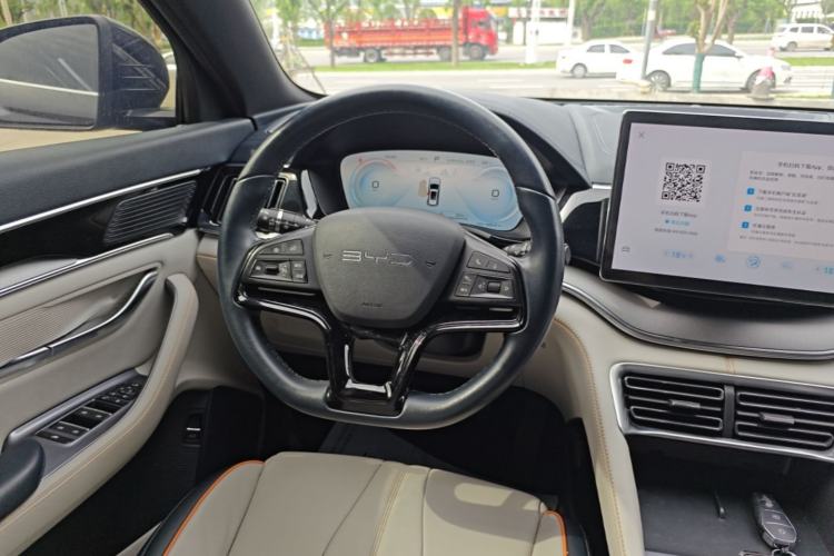 Used BYD Song PLUS New Energy 2024 HONOR Edition DM-i 110km Flagship PLUS Steering Wheel