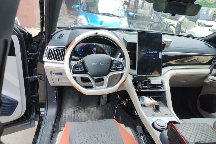 Used BYD Song PLUS New Energy 2024 HONOR Edition DM-i 110km Flagship PLUS Steering Wheel