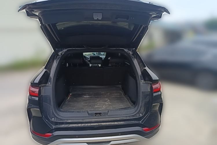 Used BYD Song PLUS New Energy 2024 HONOR Edition DM-i 150km Flagship PLUS Trunk
