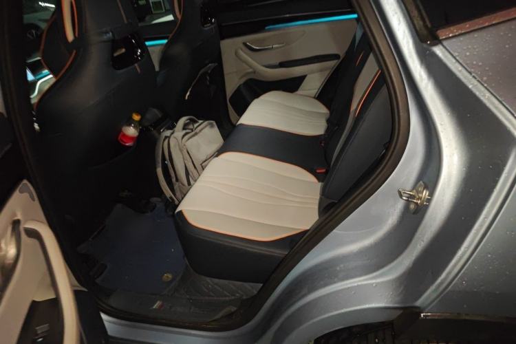 Used BYD Song PLUS New Energy 2024 HONOR Edition DM-i 110km Flagship Model Interior 4