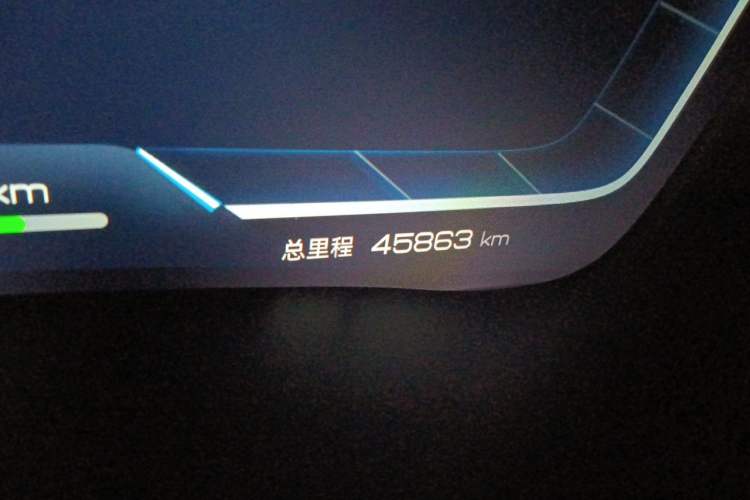Used BYD Song PLUS New Energy 2024 Honor Edition EV 520km Premium Model Odometer Close Up