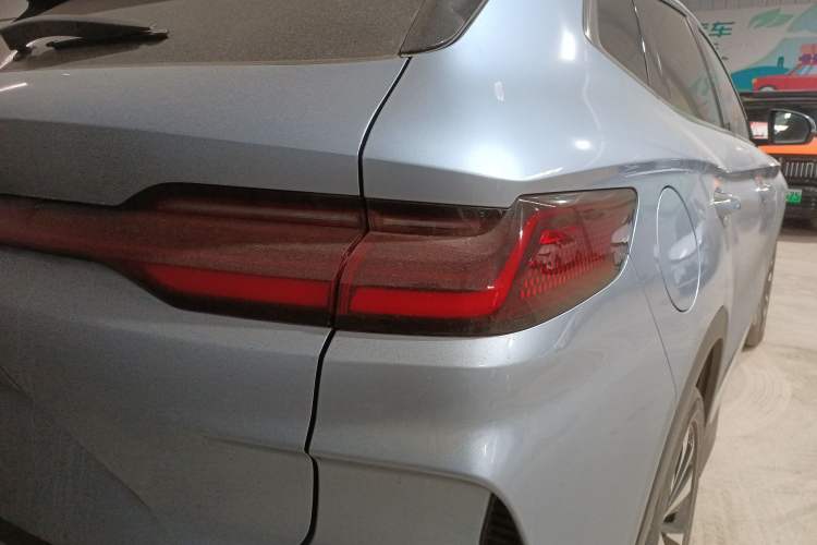 Used BYD Song PLUS New Energy 2024 Honor Edition EV 520km Luxury Model Right Rear Taillight