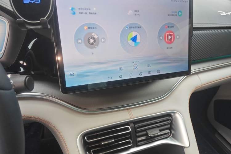 Used BYD Song PLUS New Energy 2024 HONOR Edition DM-i 150km Flagship PLUS Audio And AC Panel