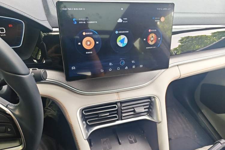 Used BYD Song PLUS New Energy 2024 HONOR Edition DM-i 150km Flagship PLUS Audio And AC Panel