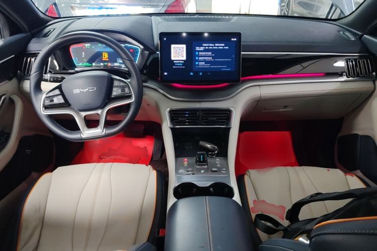 Used BYD Song PLUS New Energy 2024 HONOR Edition DM-i 150km Flagship PLUS Center Console