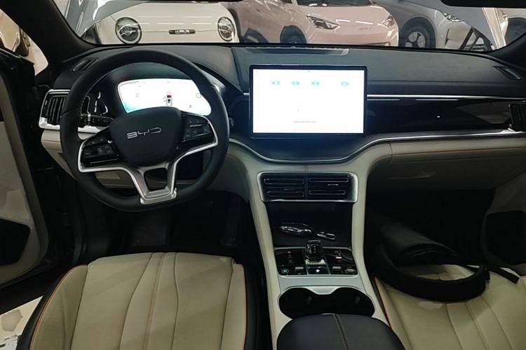 Used BYD Song PLUS New Energy 2024 HONOR Edition DM-i 110km Flagship PLUS Center Console