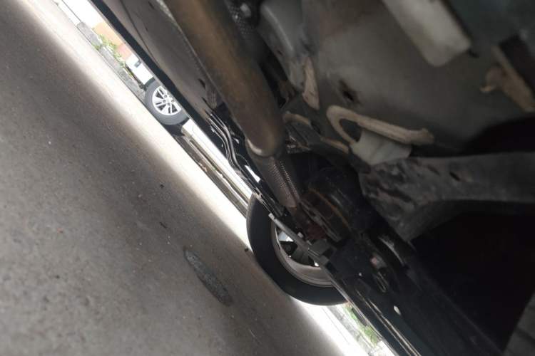 Used BYD Song PLUS New Energy 2024 HONOR Edition DM-i 110km Flagship PLUS Chassis Front Right