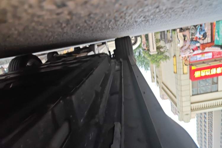 Used BYD Song PLUS New Energy 2024 Honor Edition EV 520km Premium Model Chassis Front Right